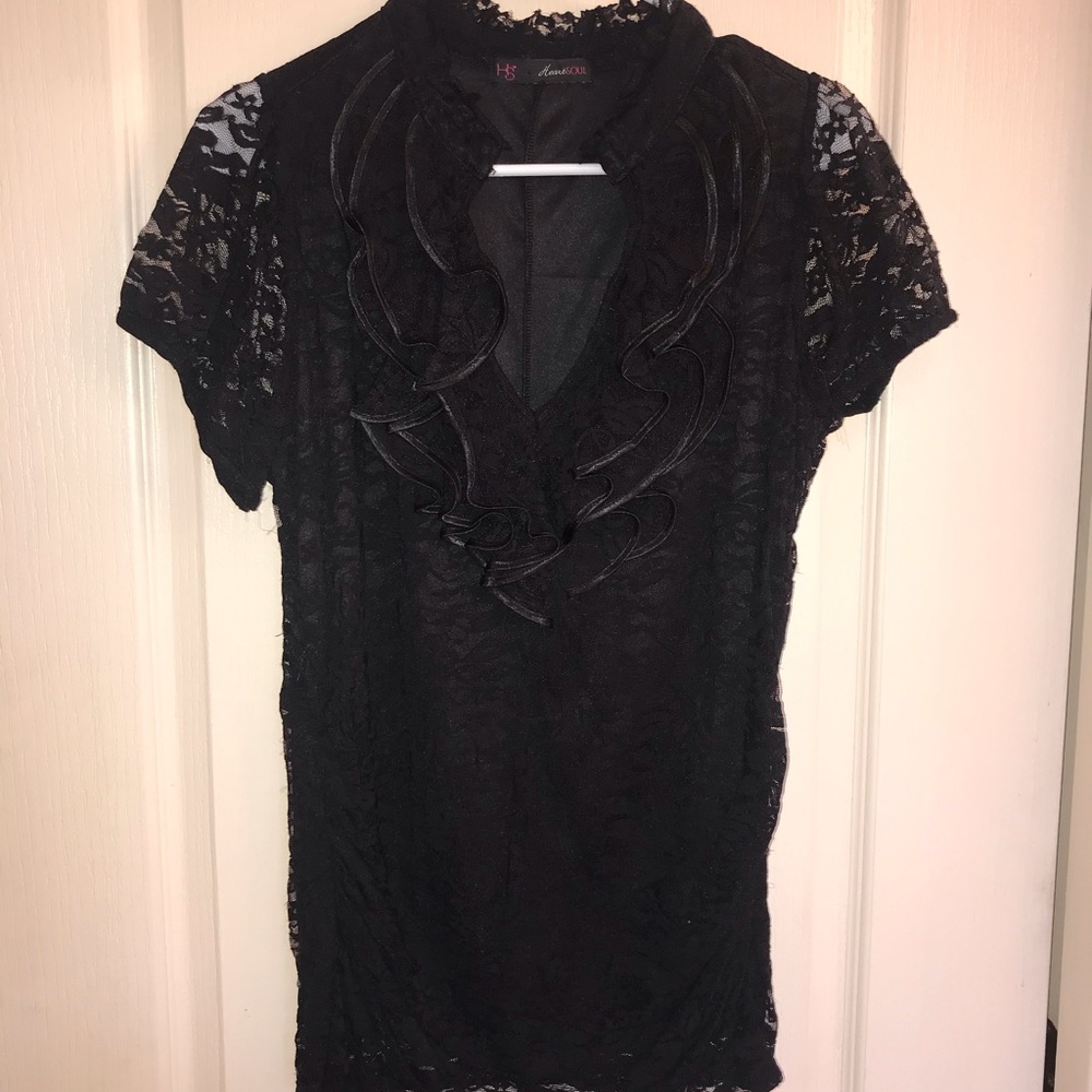 NWOT Heart Soul Black lace top!